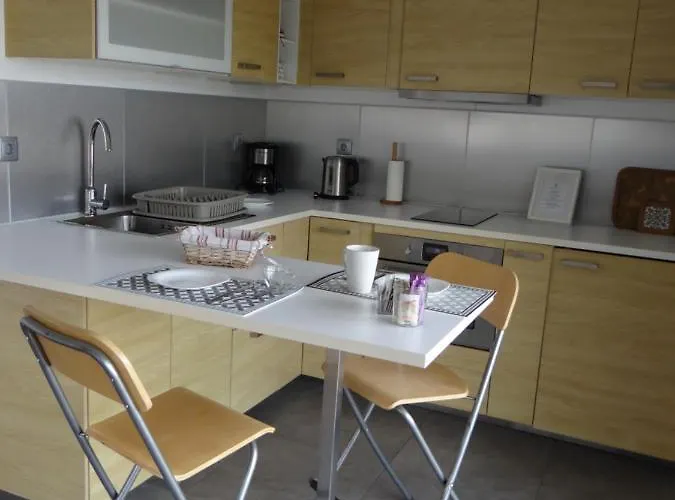 Apartment That Little Place In Batalha