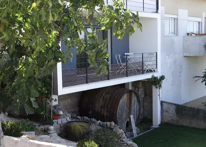 Apartment That Little Place In